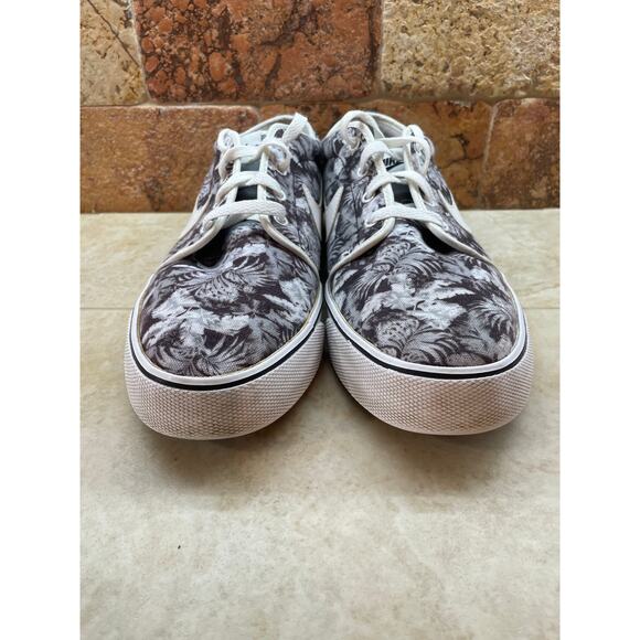 Nike Floral Print Canvas Sneakers Men’s Size 12 Gray White Low Lace Up Athletic main image 12